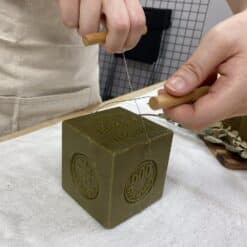 Alternative view of 【經典暢銷組85折】法鉑Marius Fabre身體清潔組-橄欖油馬賽皂600g * 4入(加贈切皂器)