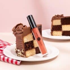 Alternative view of 【品牌任2件9折】英國 Lily Lolo 麗麗露露-光感水漾唇蜜(4色可選)